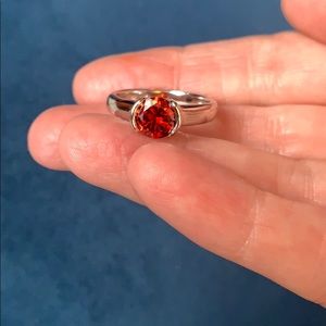 Size 7 Rhodium Plated Ring NWOT